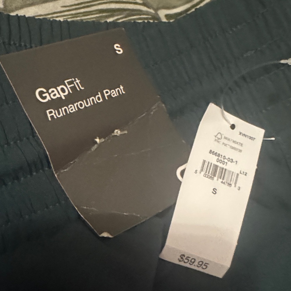 GAPFit Teal Runaround Pants